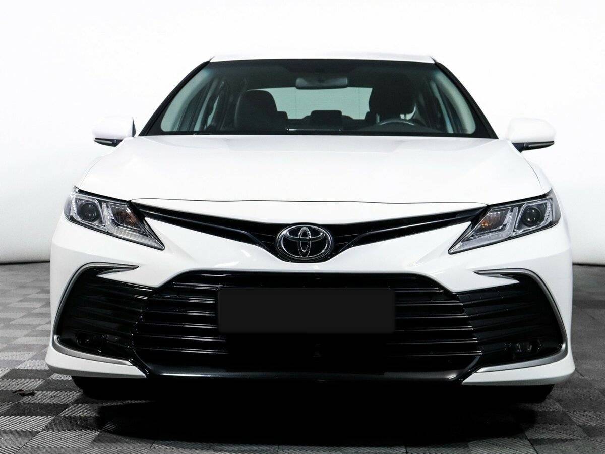 Toyota Camry, 2021 Фото №2