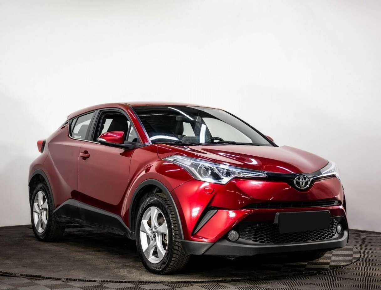 Toyota C-HR, 2018 Фото №2