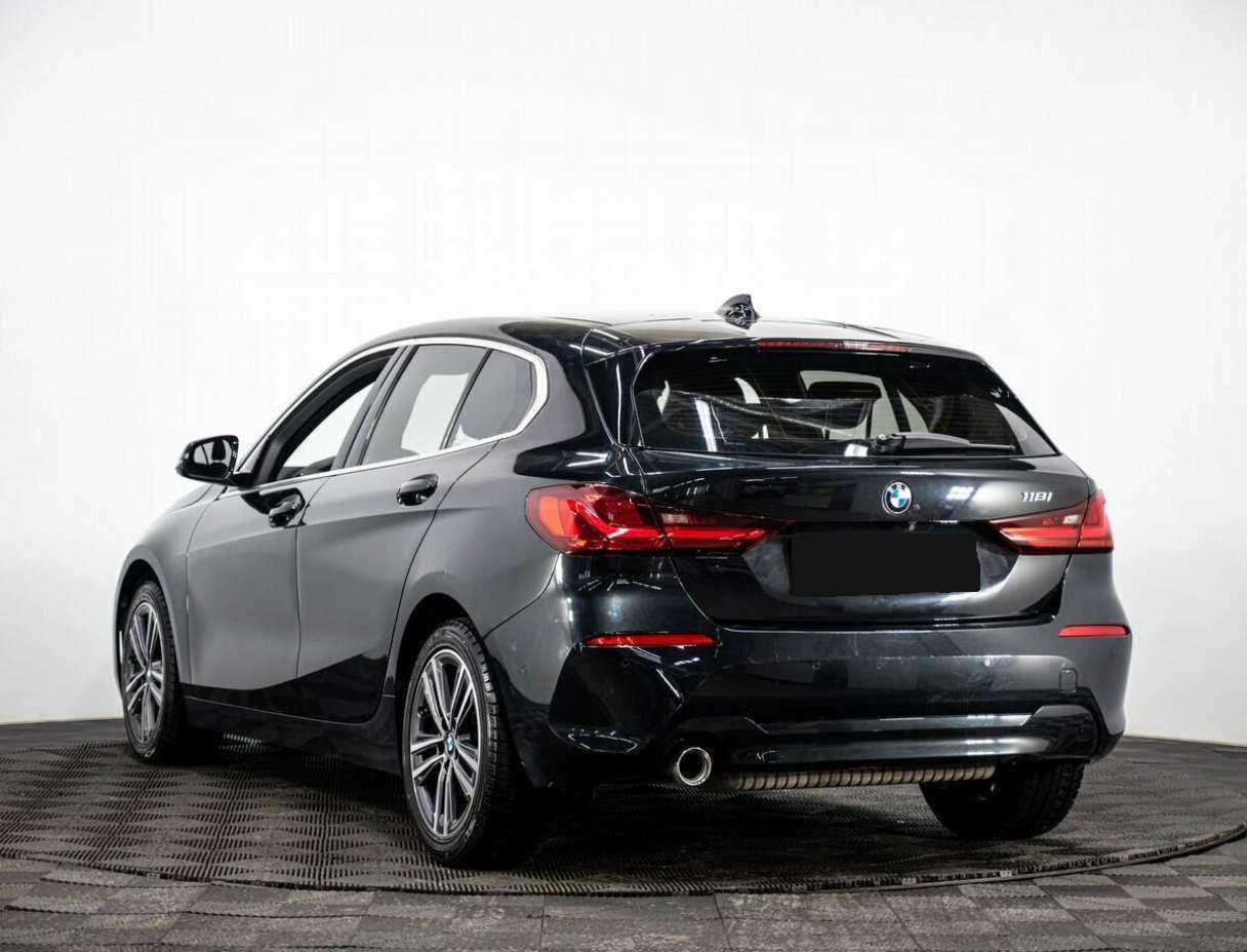 BMW 1 серии 118i, 2019 Фото №4