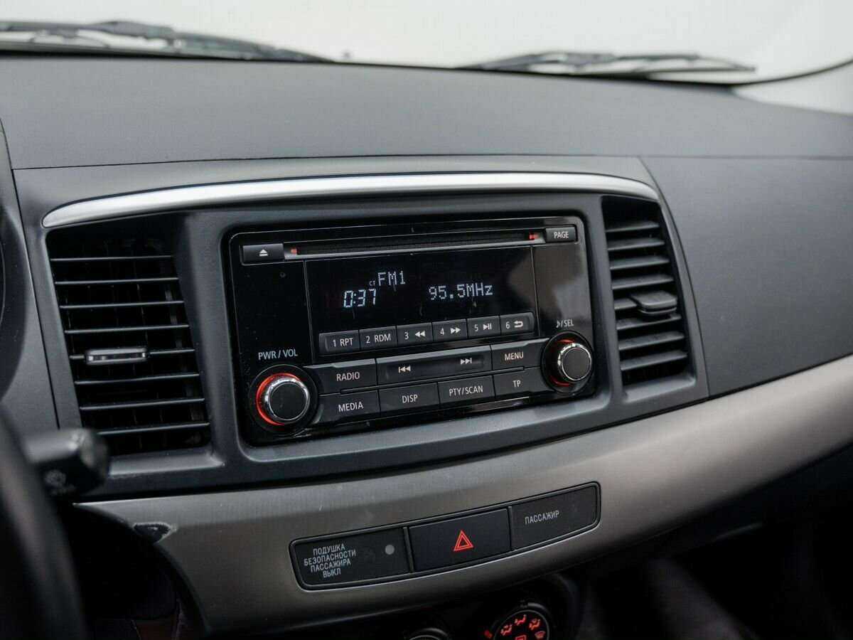 Mitsubishi Lancer, 2012 Фото №16