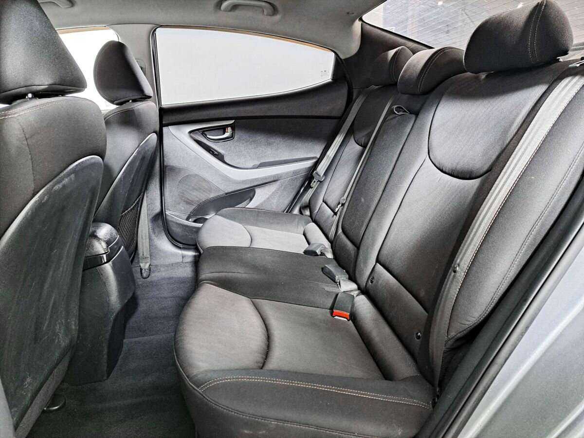 Hyundai Elantra, 2015 Фото №12