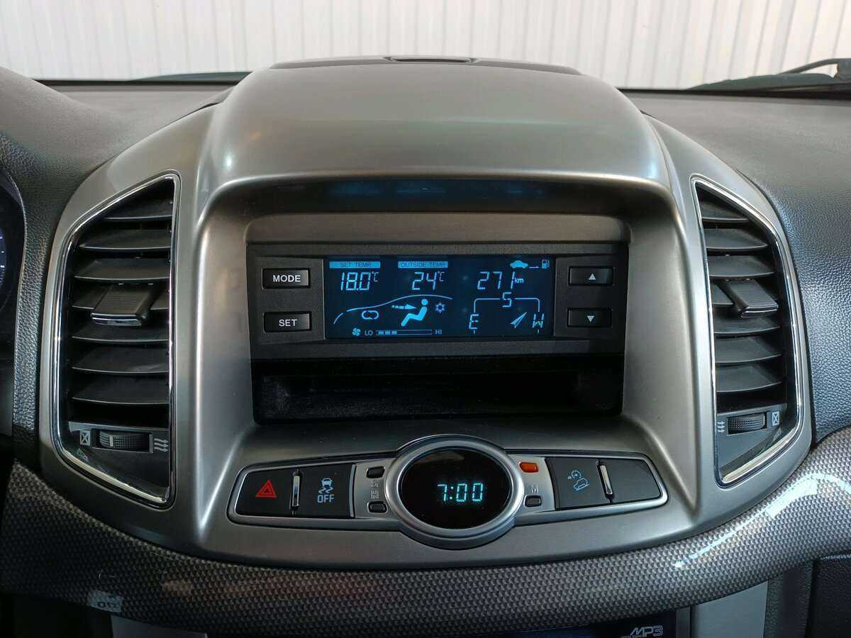 Chevrolet Captiva, 2012 Фото №12