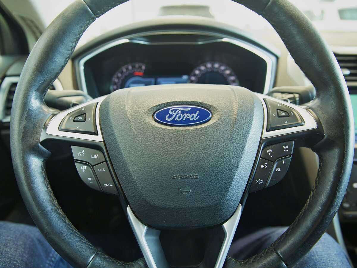 Ford Mondeo, 2017 Фото №8