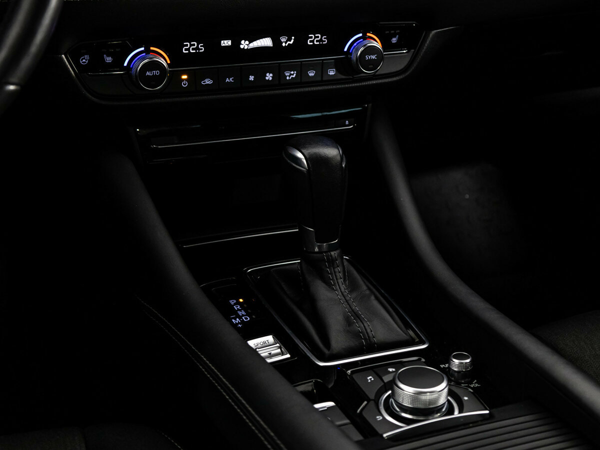 Mazda 6 III (GJ) Рестайлинг 2, 2019 Фото №10