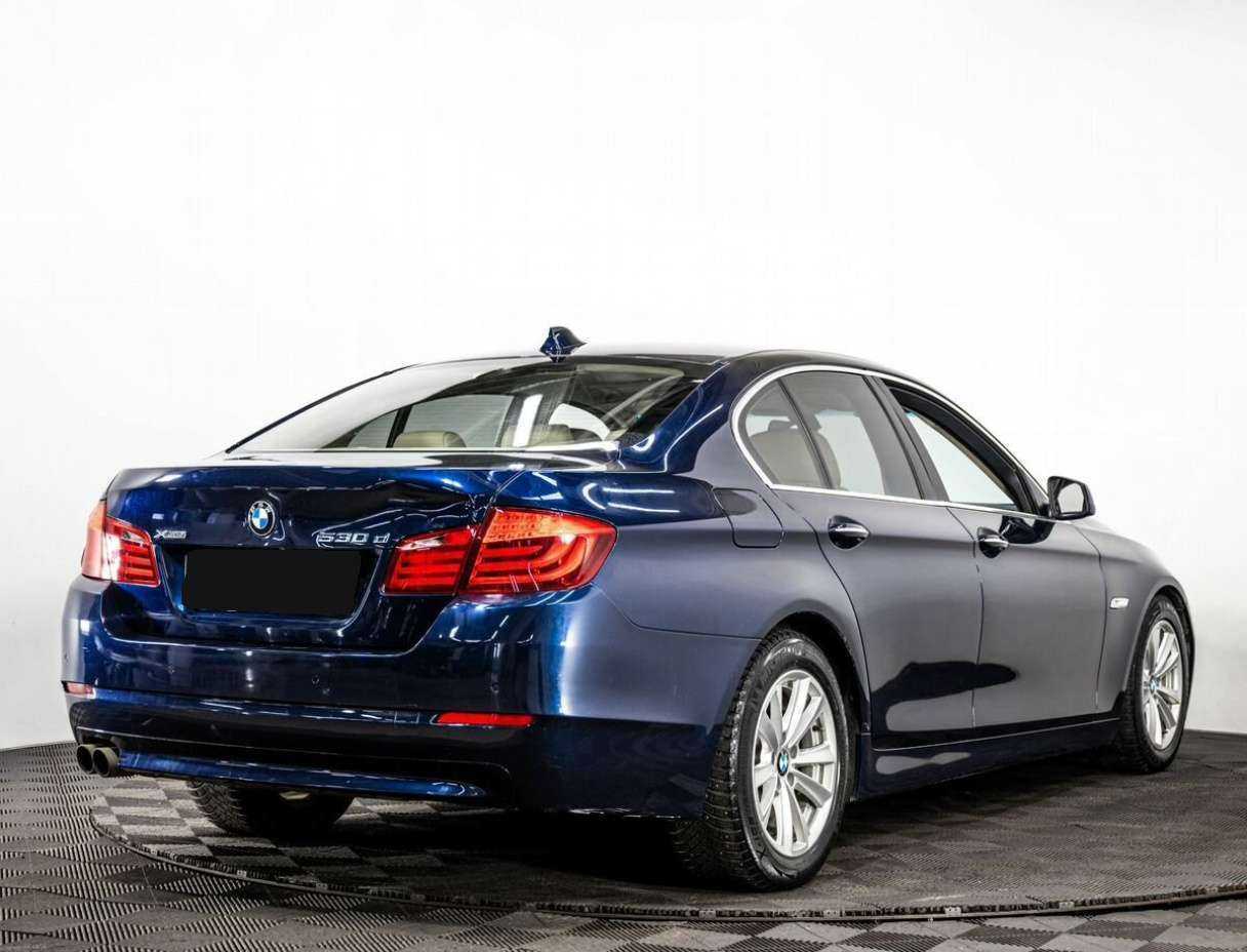 BMW 5 серии 530d xDrive, 2013 Фото №6