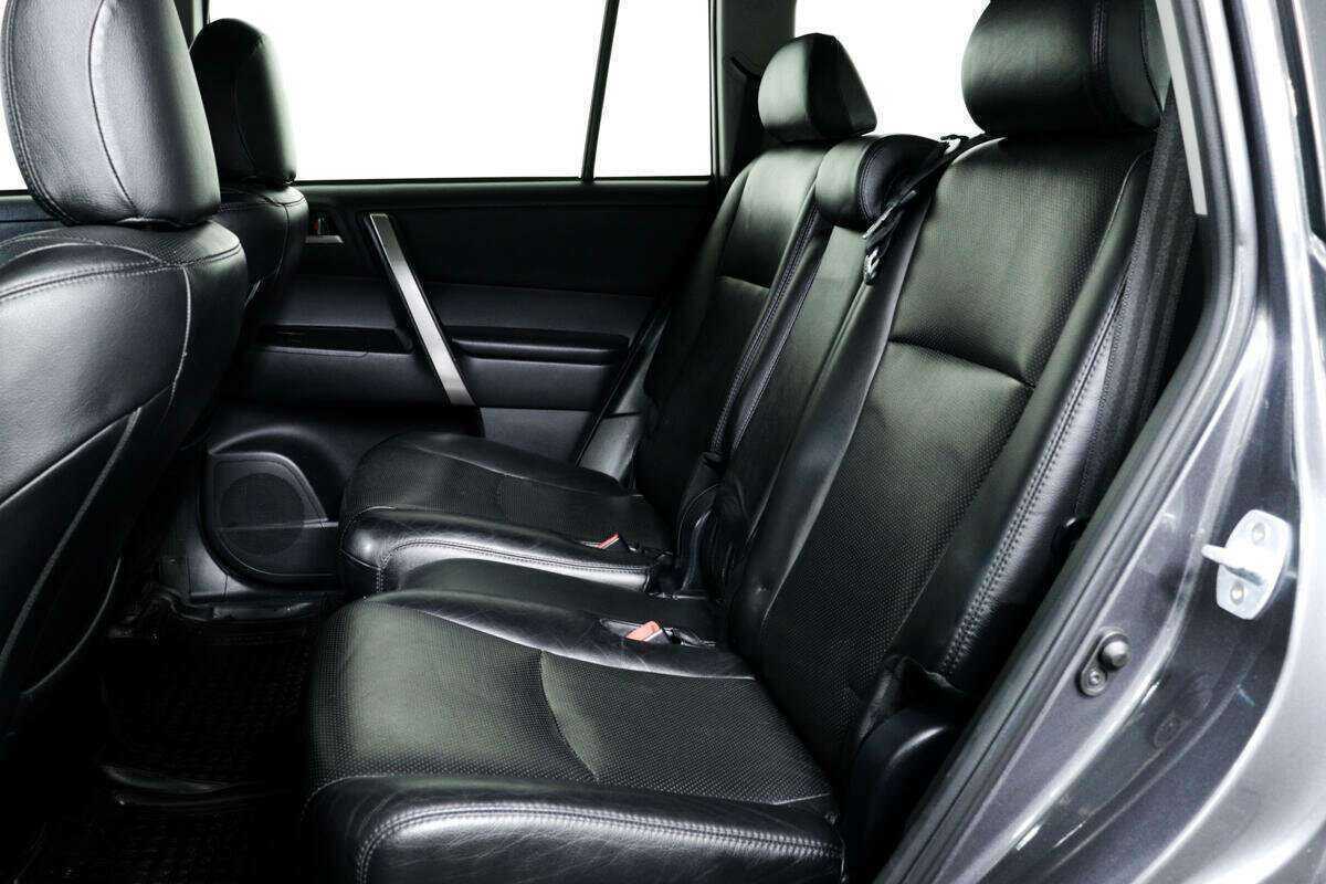 Toyota Highlander, 2013 Фото №12