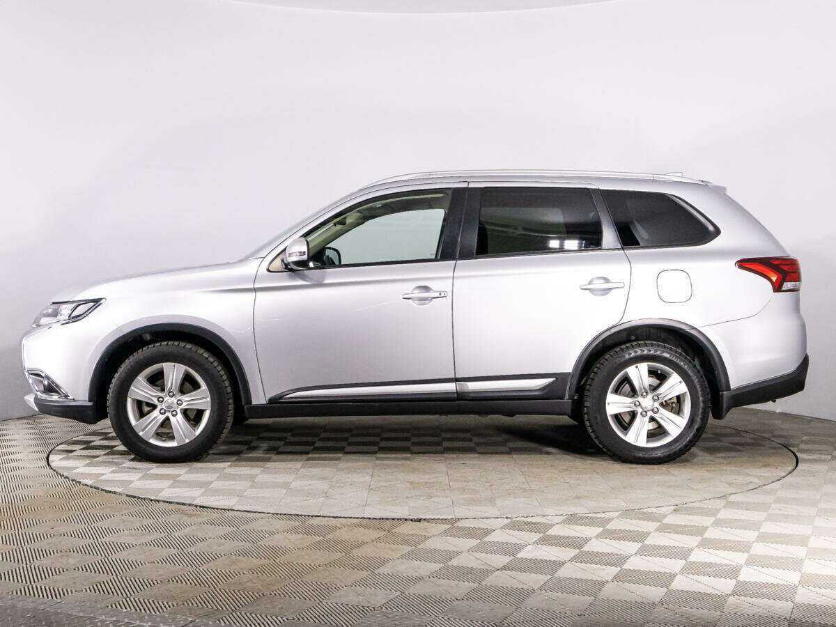 Mitsubishi Outlander, 2017 Фото №8