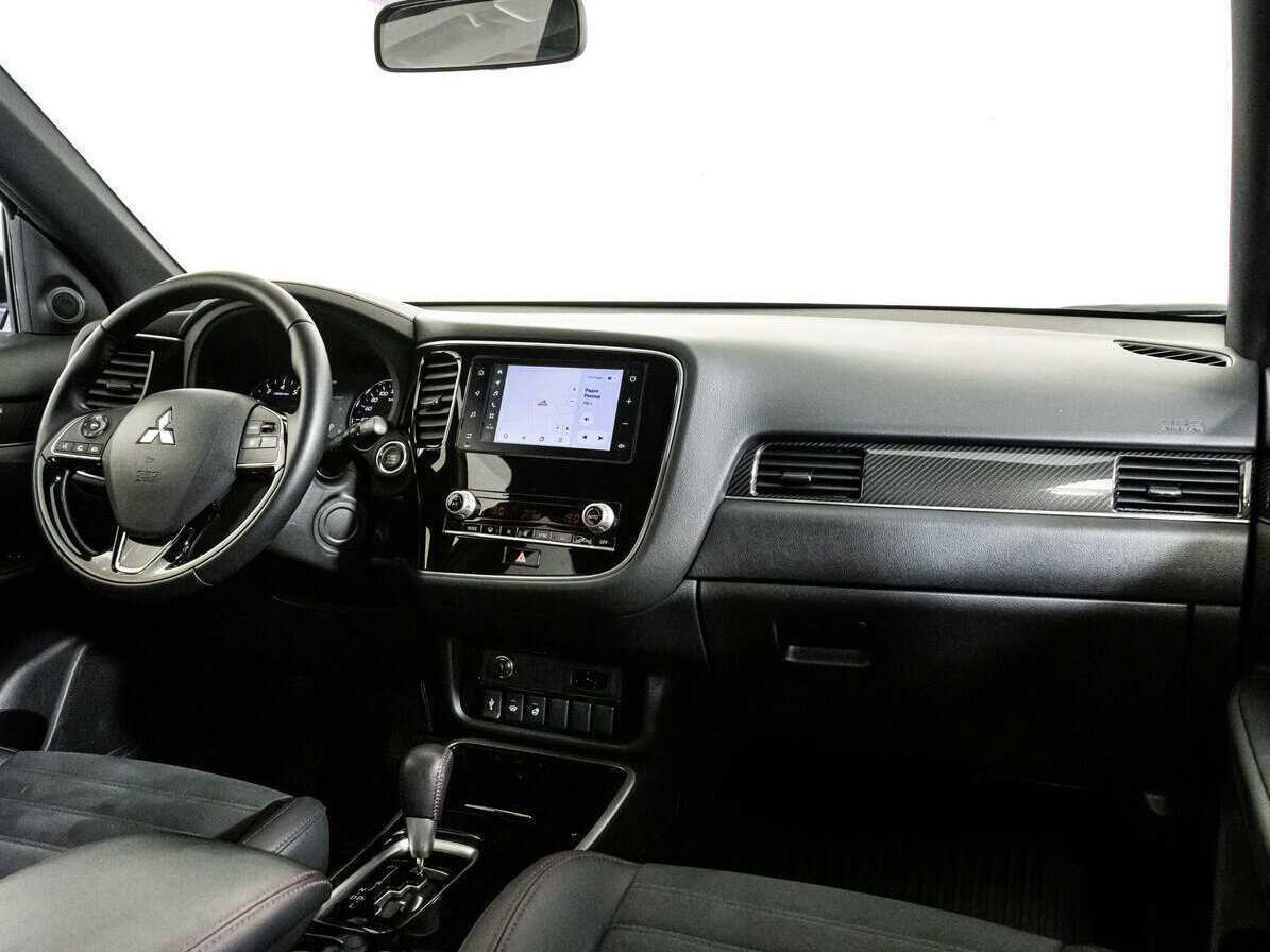 Mitsubishi Outlander, 2021 Фото №9