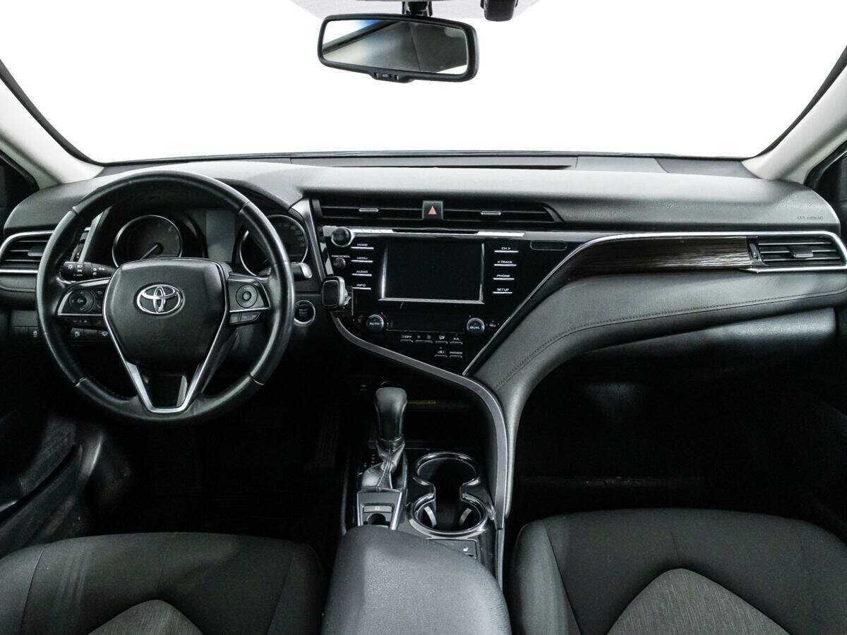 Toyota Camry, 2019 Фото №13