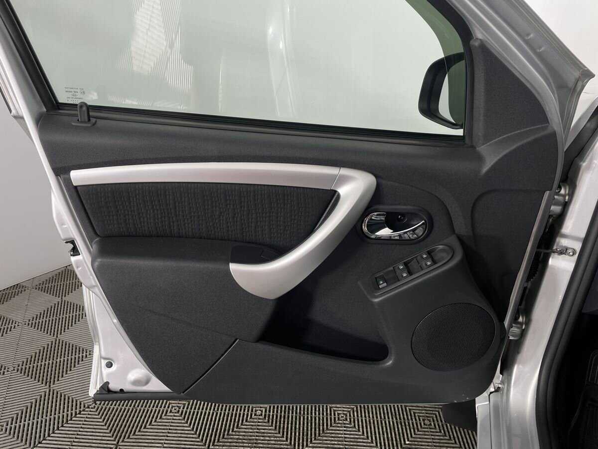 Nissan Terrano, 2018 Фото №8