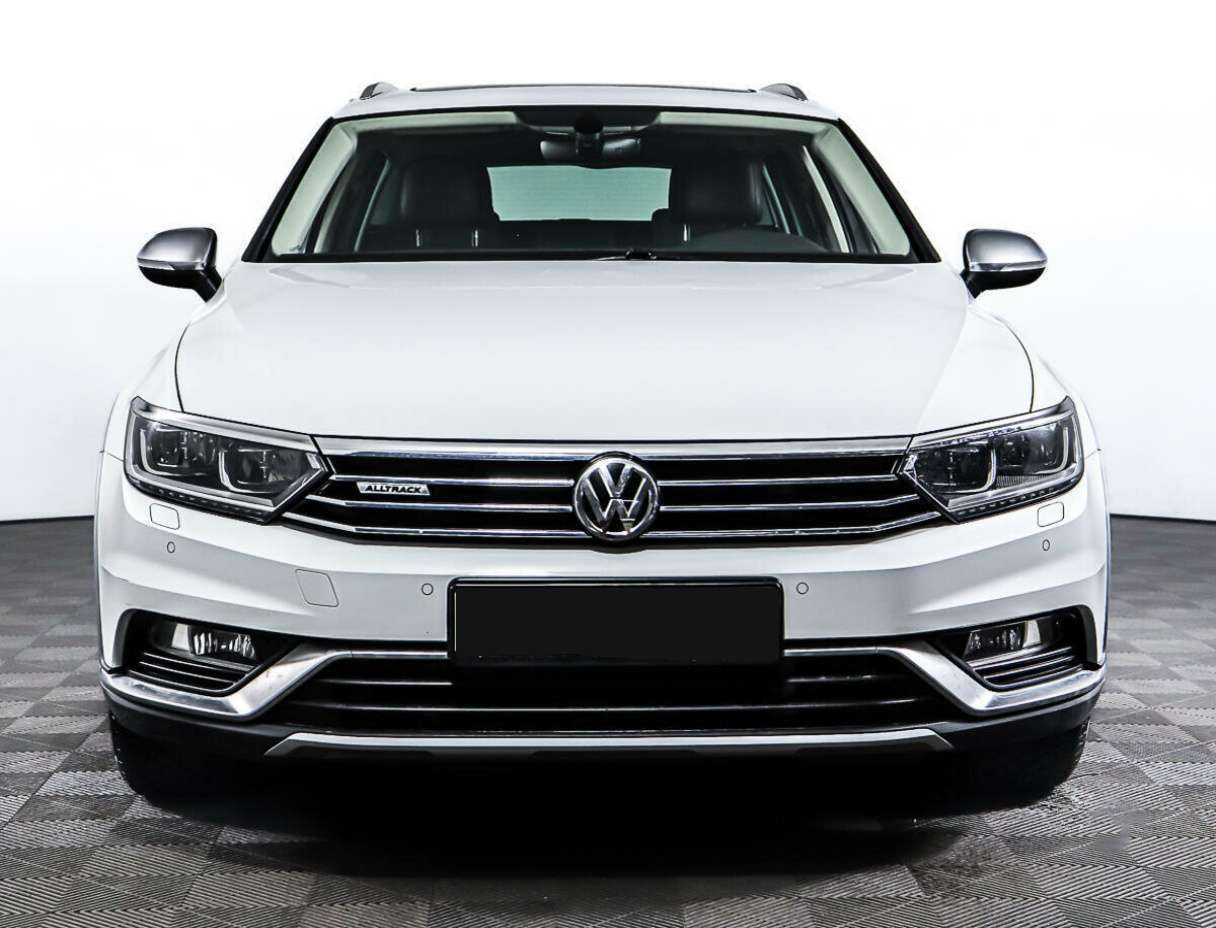 Volkswagen Passat Alltrack, 2018 Фото №2
