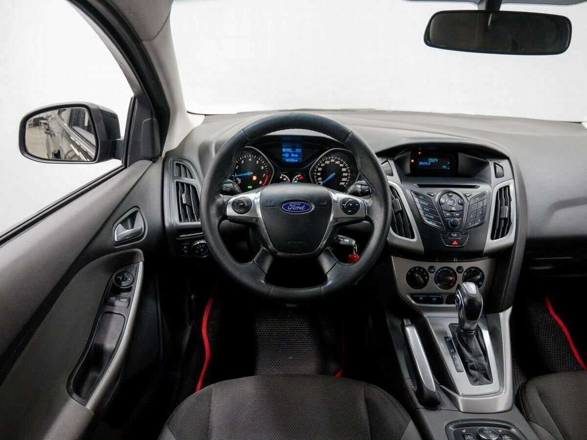 Ford Focus, 2013 Фото №15