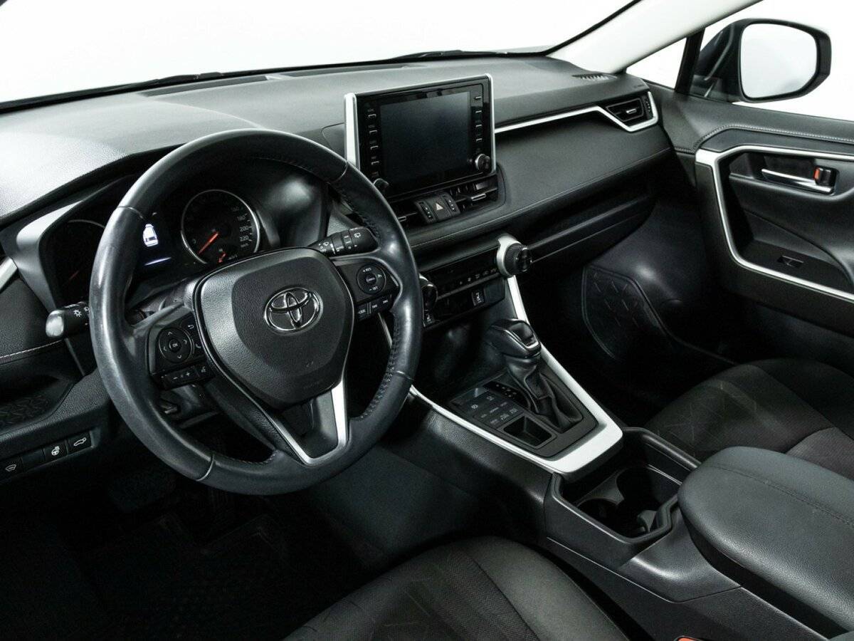Toyota RAV4, 2020 Фото №11
