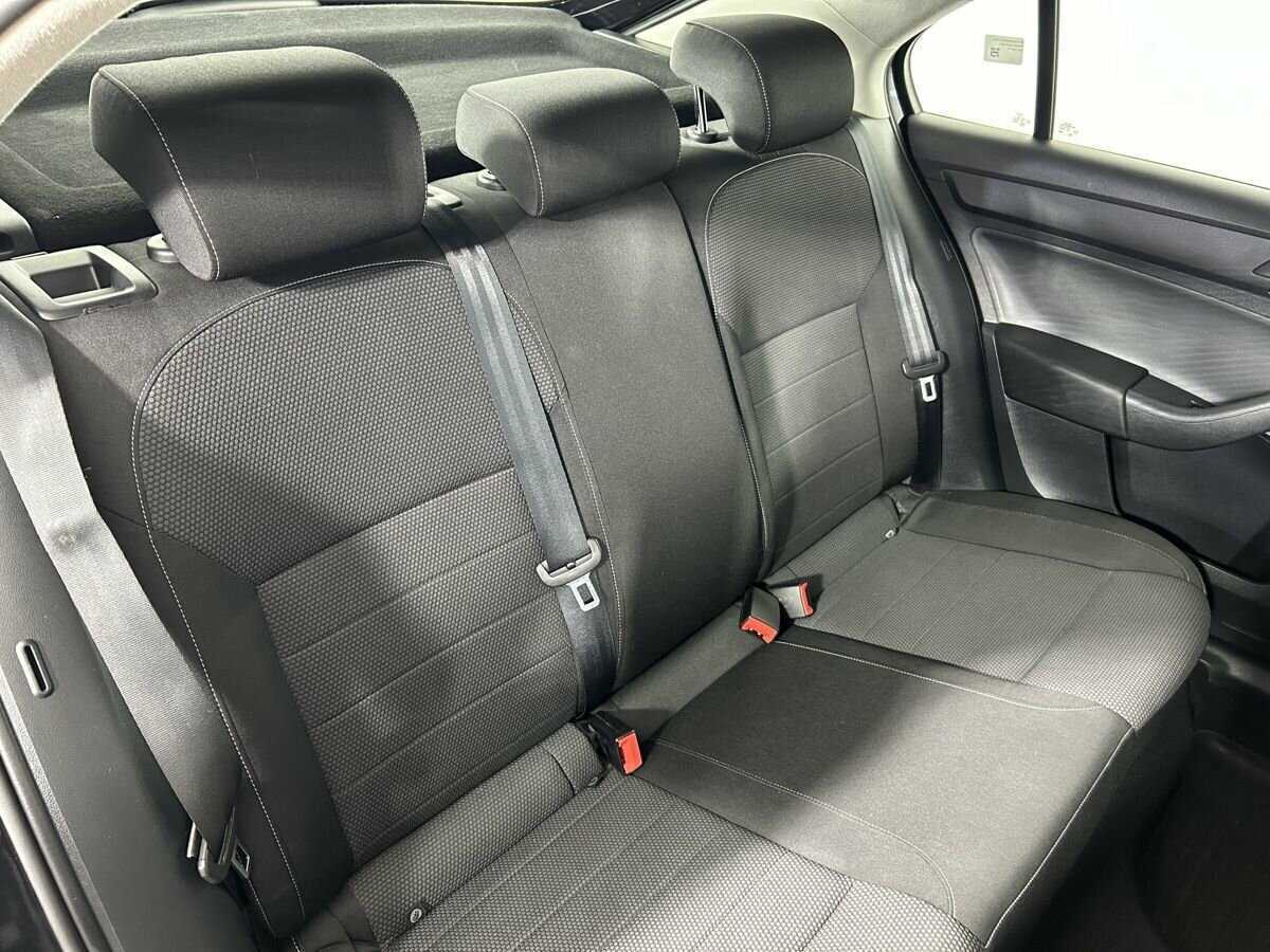 Skoda Rapid, 2014 Фото №15