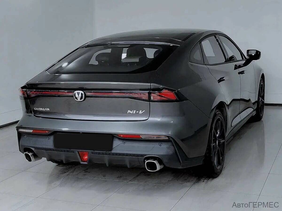 Changan UNI-V, 2023 Фото №4