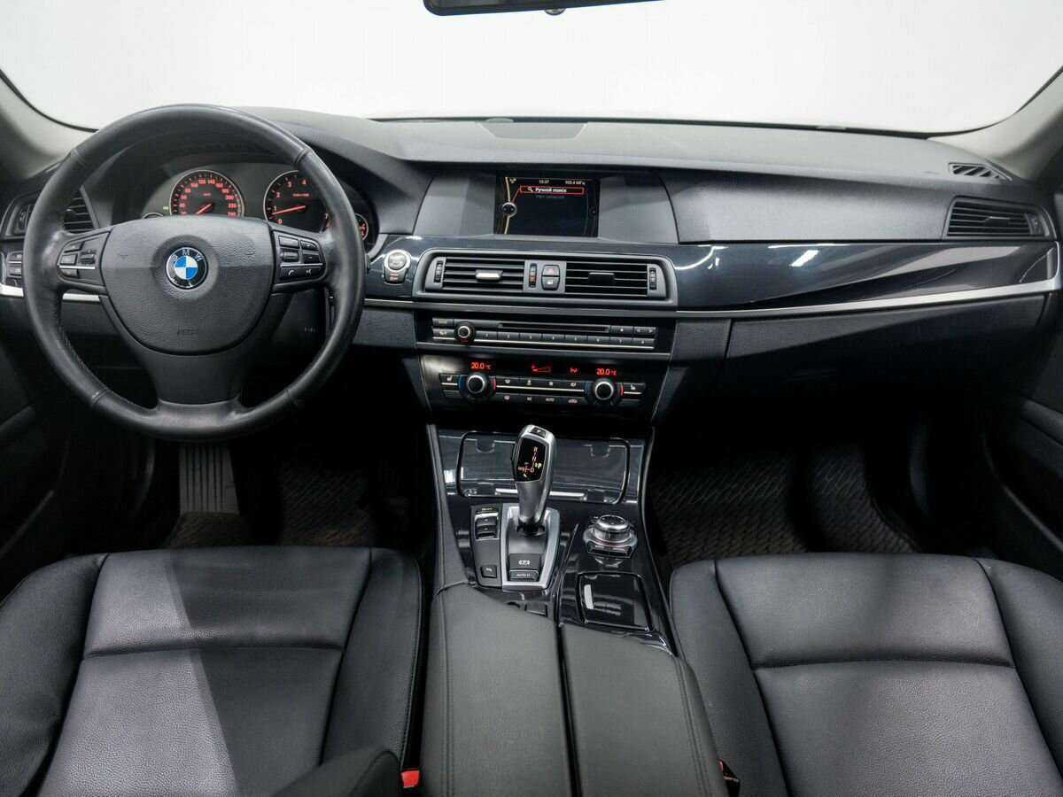BMW 5 серии 520i, 2013 Фото №10