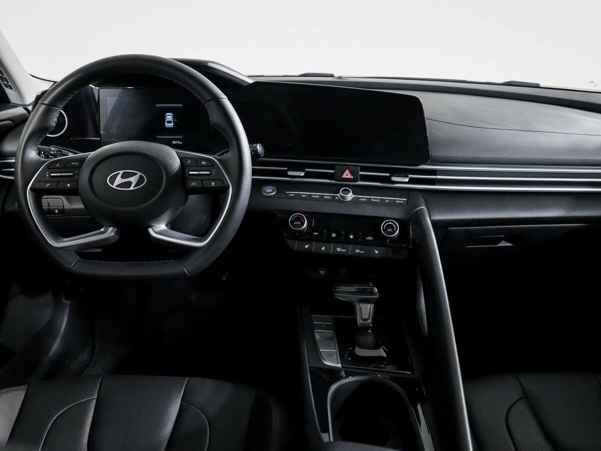 Hyundai Elantra VII (CN7) Рестайлинг, 2024 Фото №10