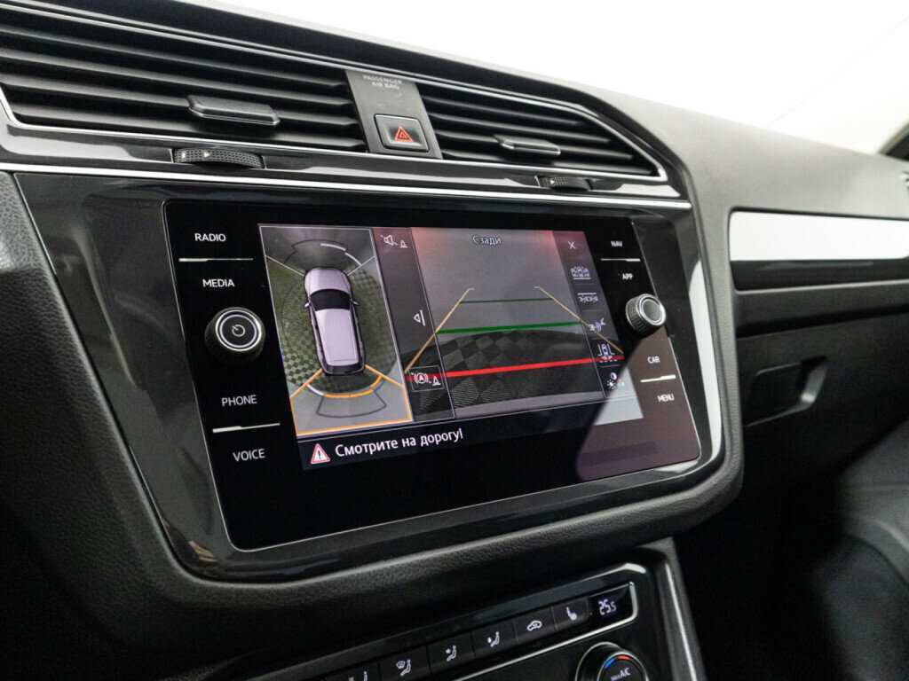 Volkswagen Tiguan, 2017 Фото №17