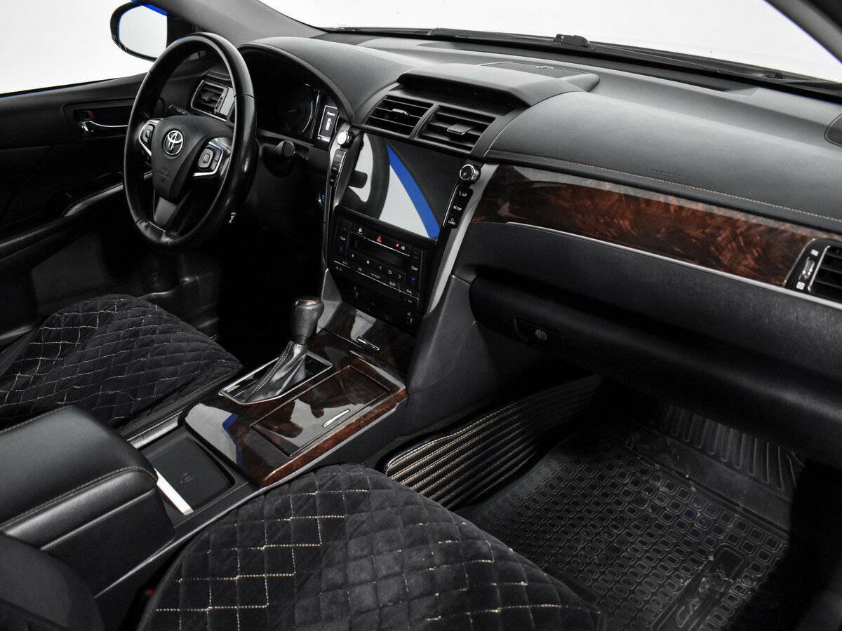 Toyota Camry, 2018 Фото №14