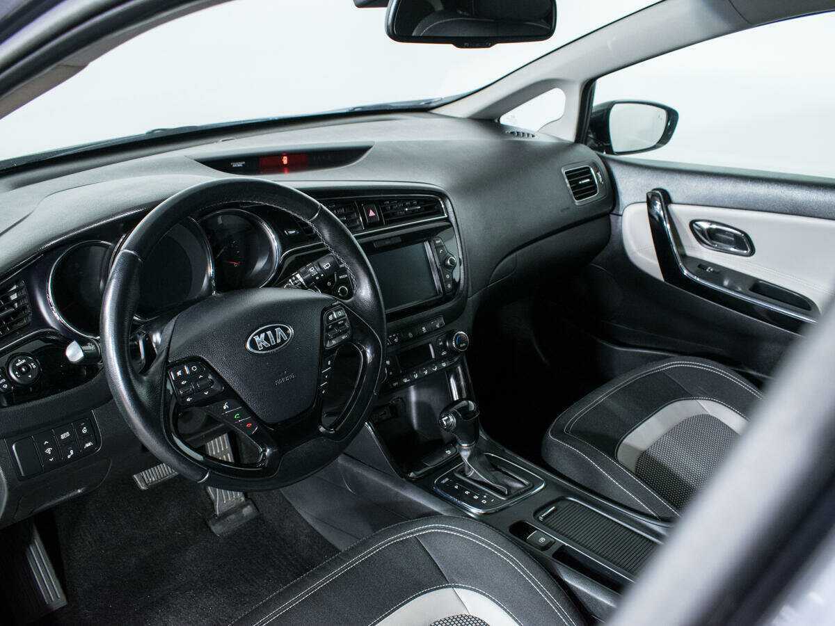 Kia Ceed, 2018 Фото №13