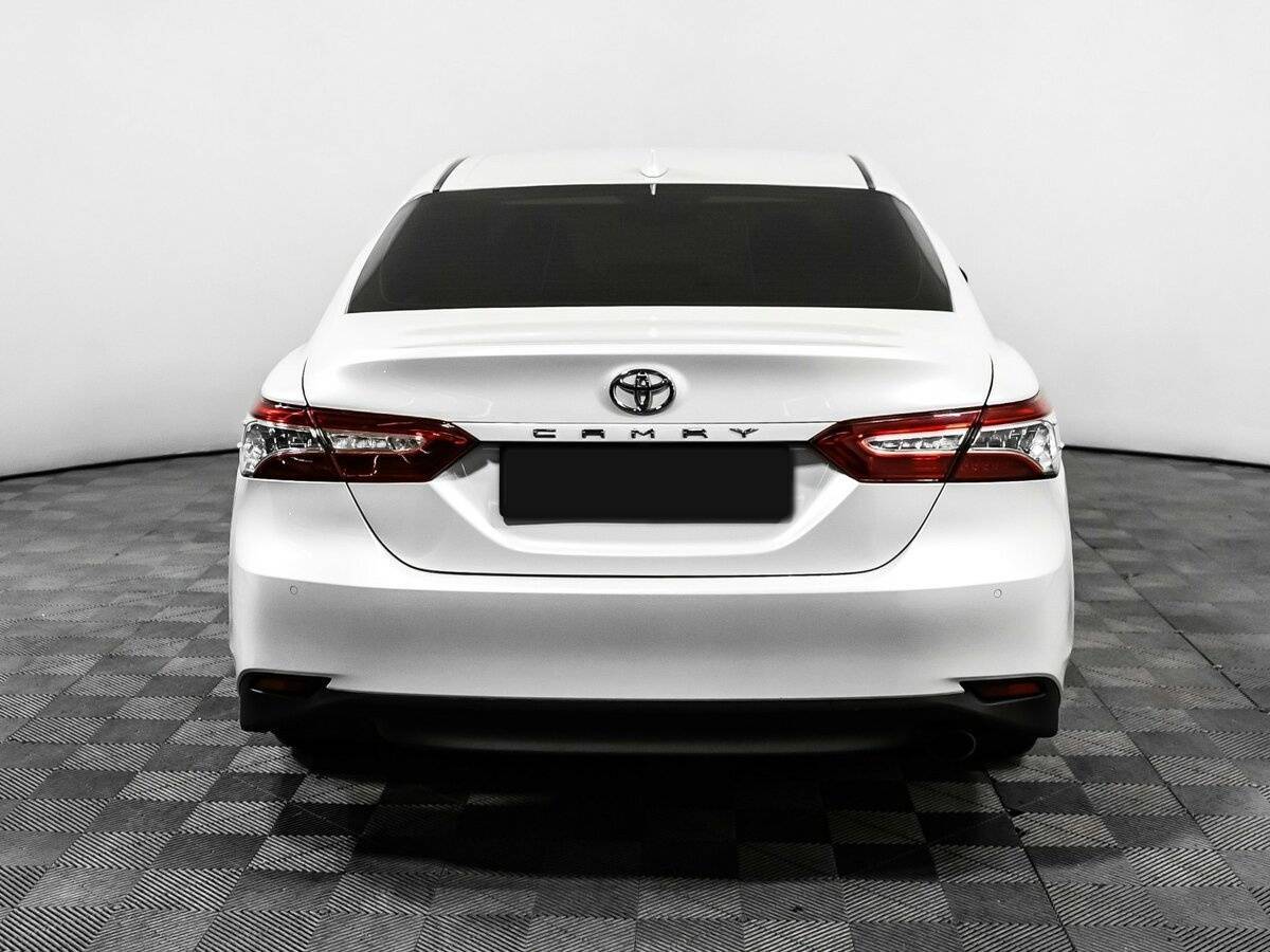 Toyota Camry, 2020 Фото №6