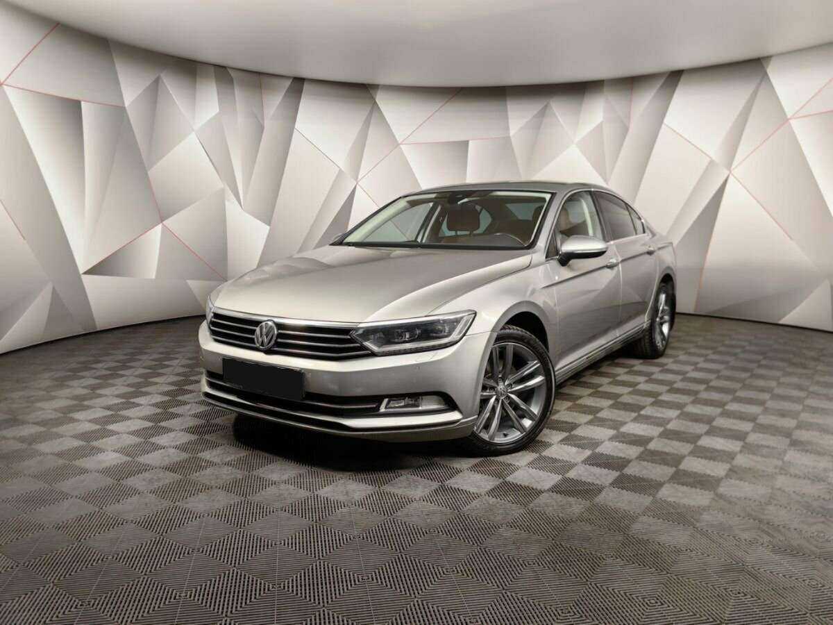 Volkswagen Passat, 2017 Фото №1