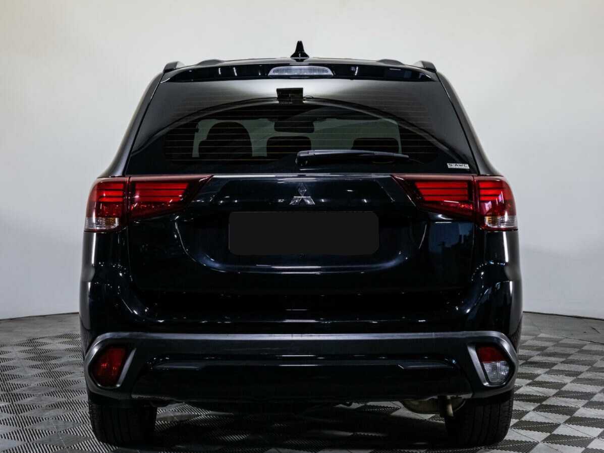 Mitsubishi Outlander, 2021 Фото №5