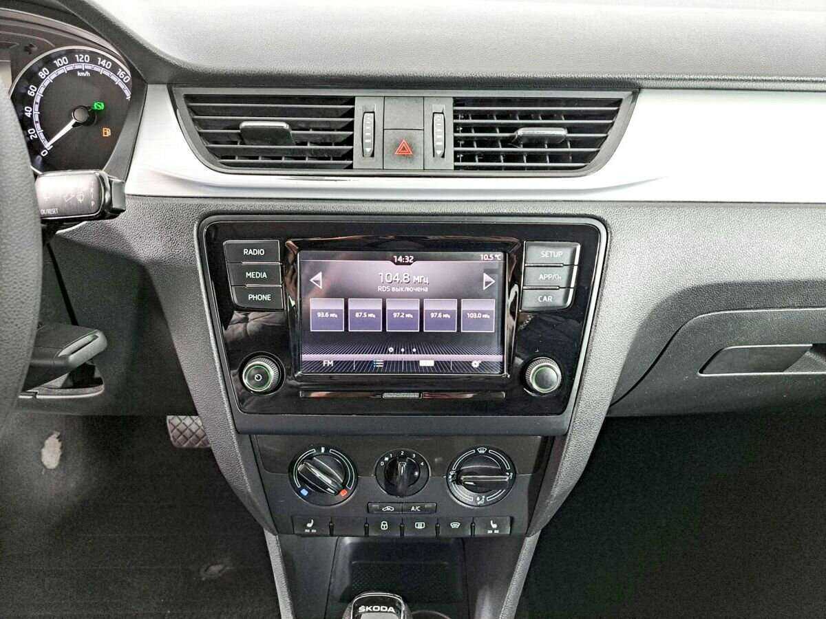 Skoda Rapid, 2018 Фото №12