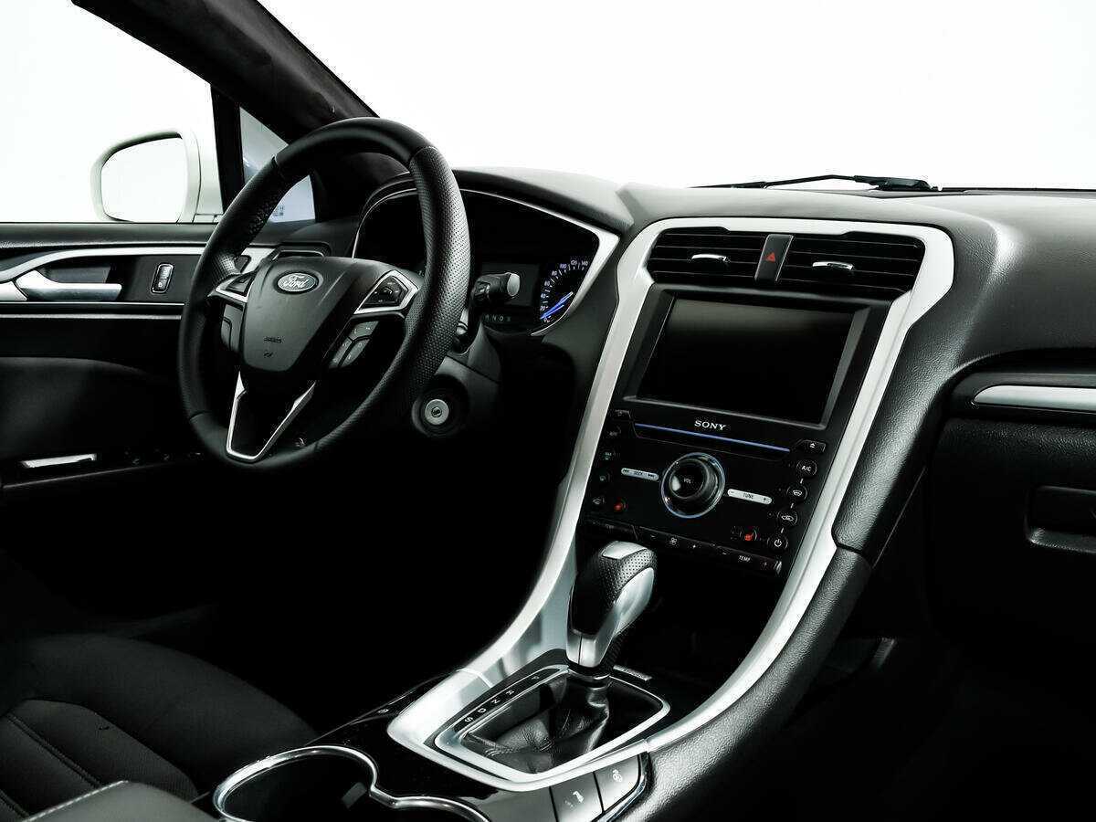 Ford Mondeo, 2015 Фото №9