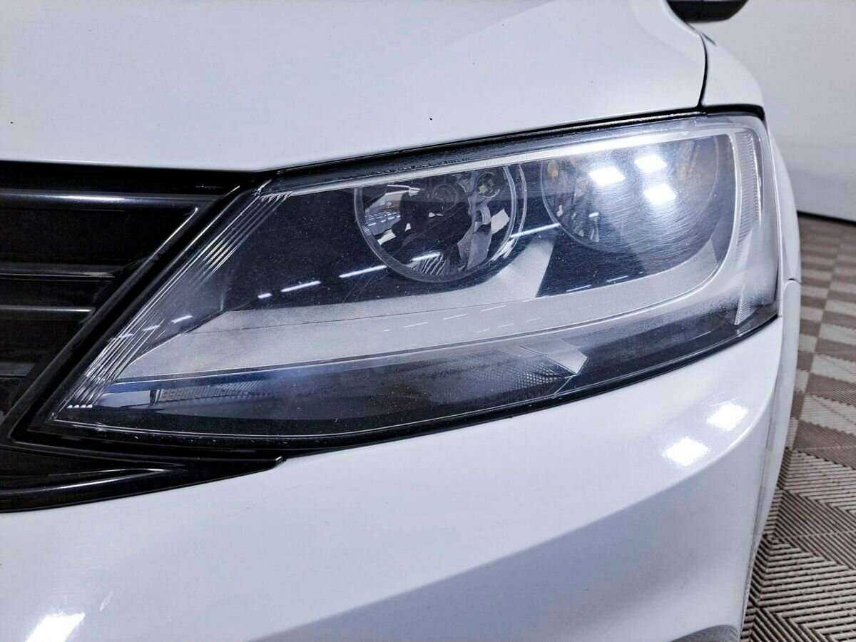 Volkswagen Jetta, 2016 Фото №17