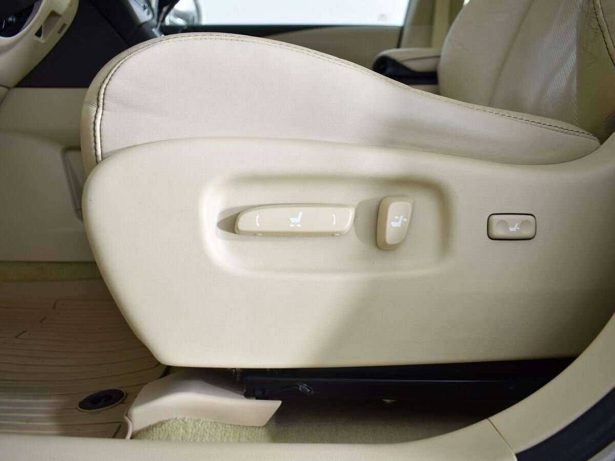 Lexus RX 270, 2013 Фото №8