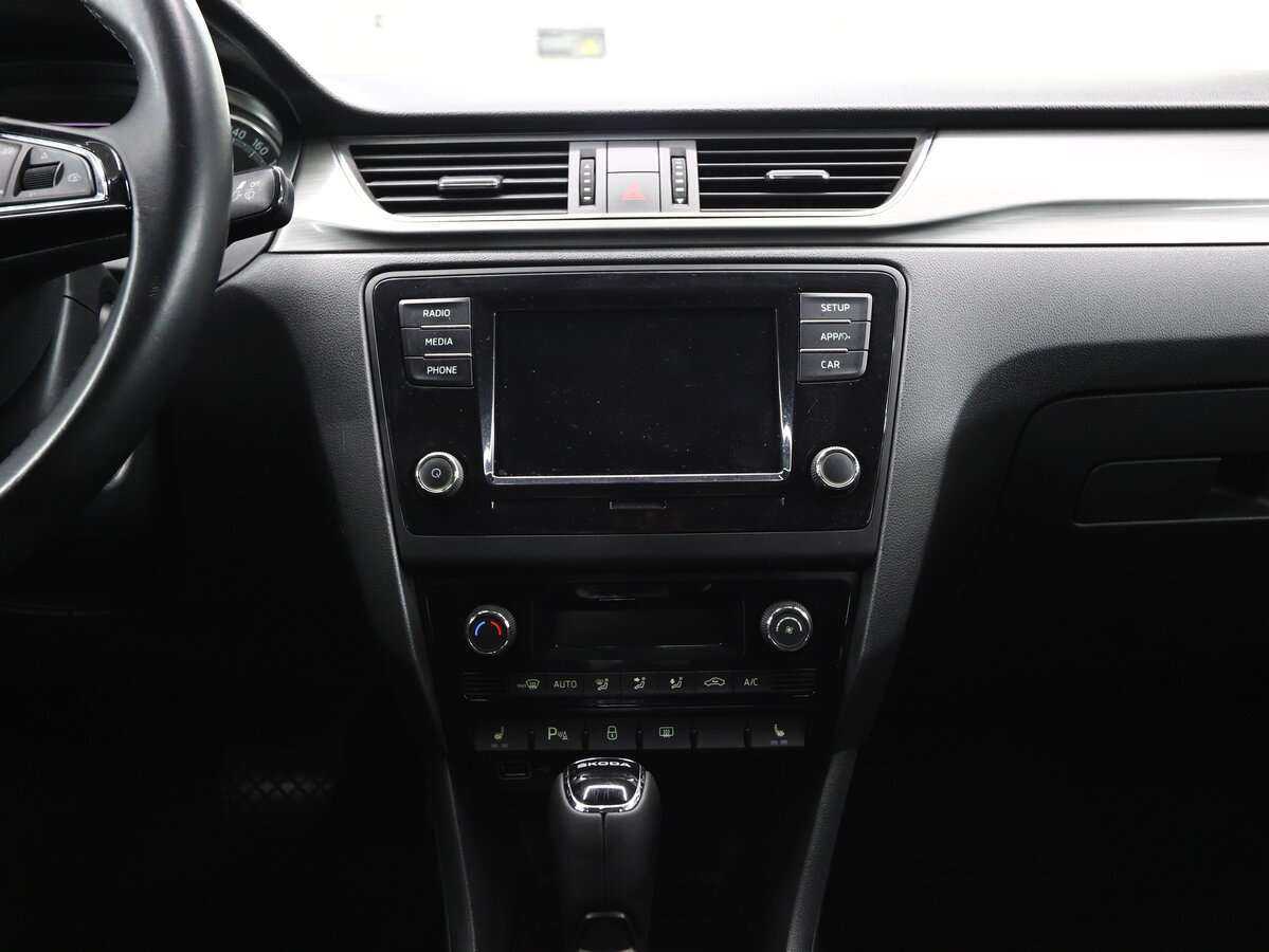 Skoda Rapid, 2018 Фото №19