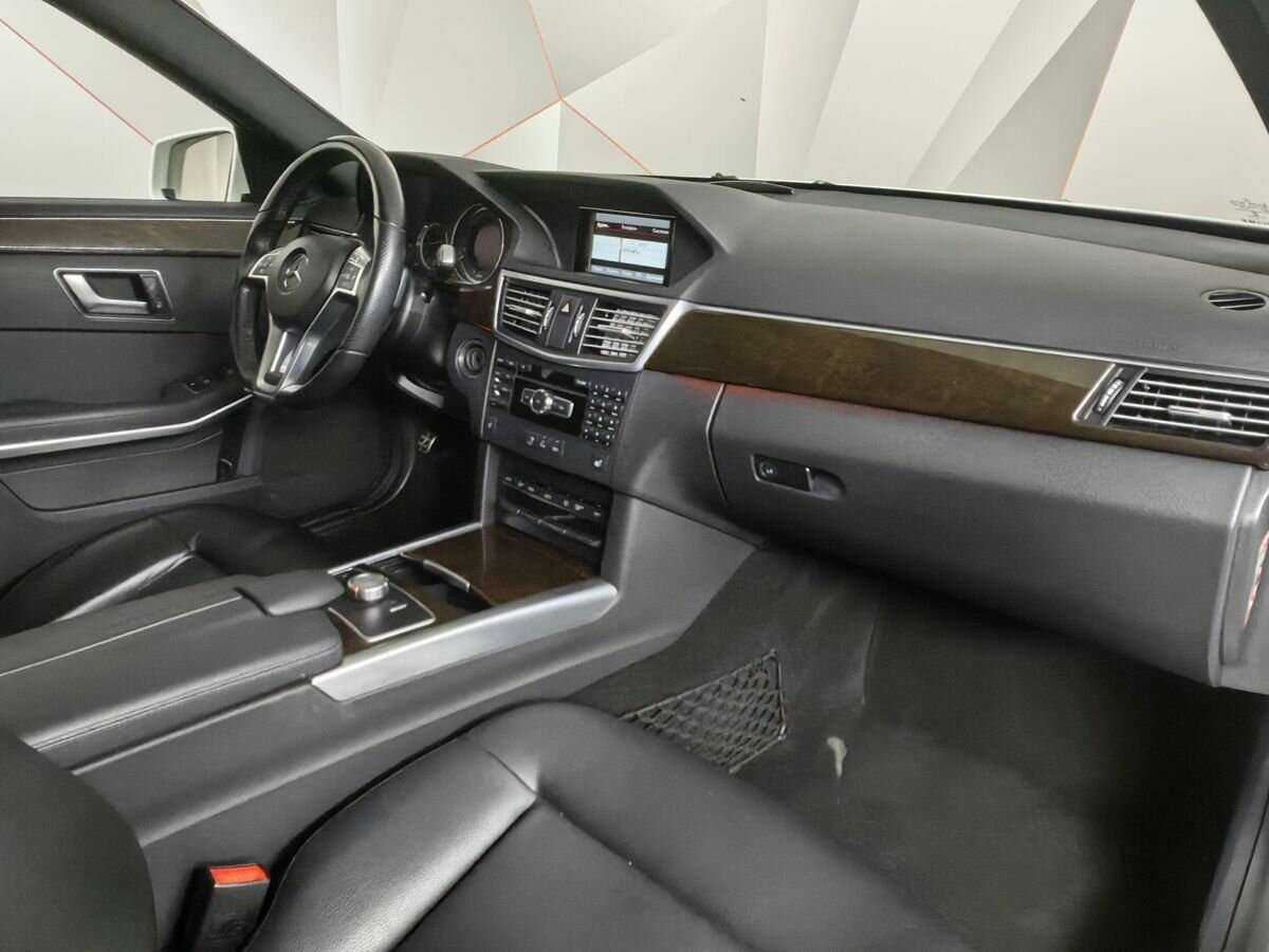 Mercedes-Benz E-Класс 200 7G-Tronic, 2013 Фото №9
