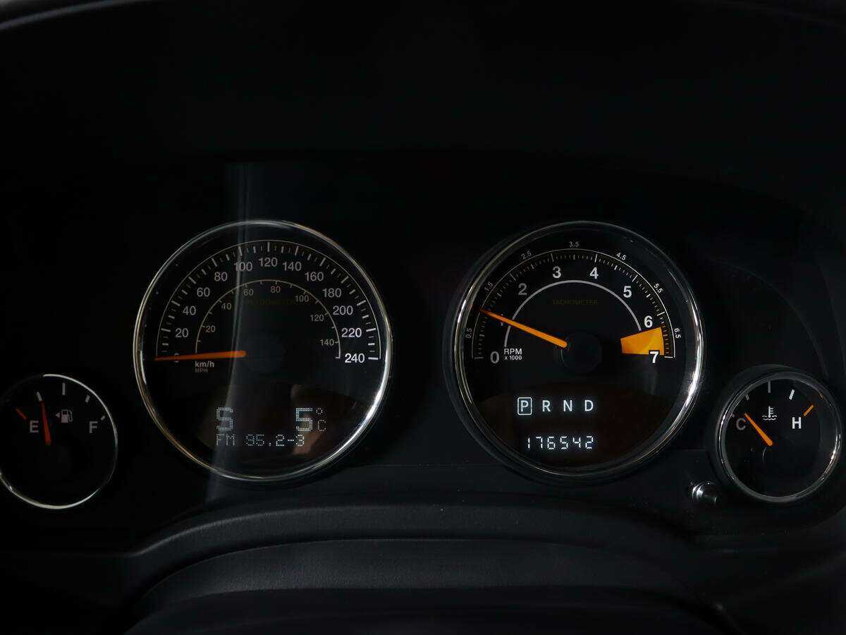 Jeep Compass, 2013 Фото №8