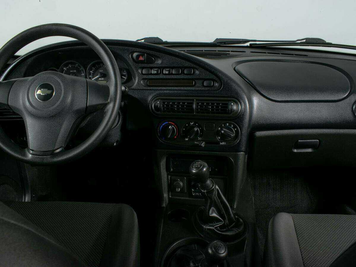 Chevrolet Niva, 2018 Фото №8