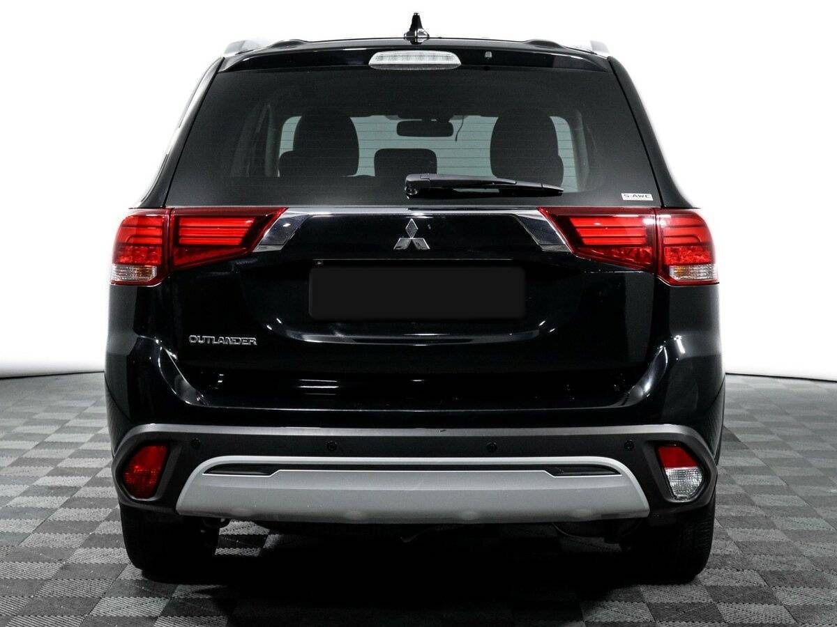 Mitsubishi Outlander, 2021 Фото №6