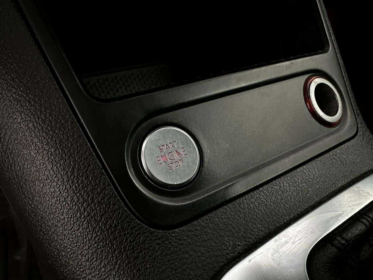 Volkswagen Tiguan, 2013 Фото №14