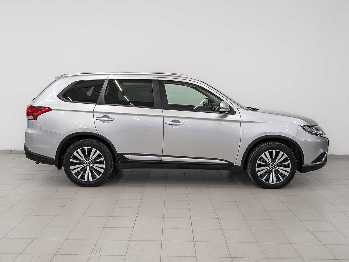 Mitsubishi Outlander, 2020 Фото №4