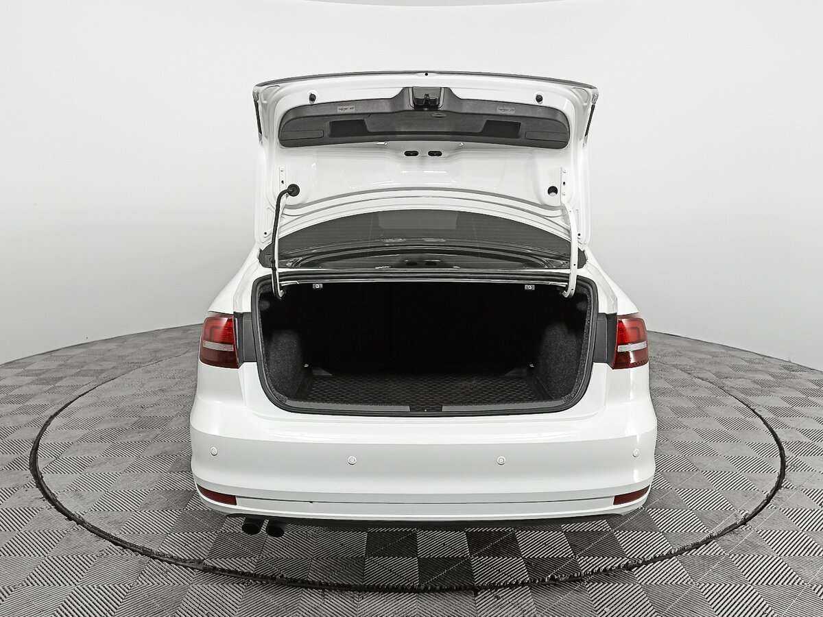 Volkswagen Jetta, 2016 Фото №10