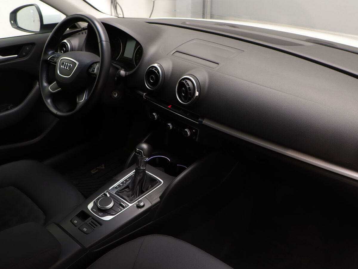 Audi A3, 2015 Фото №7