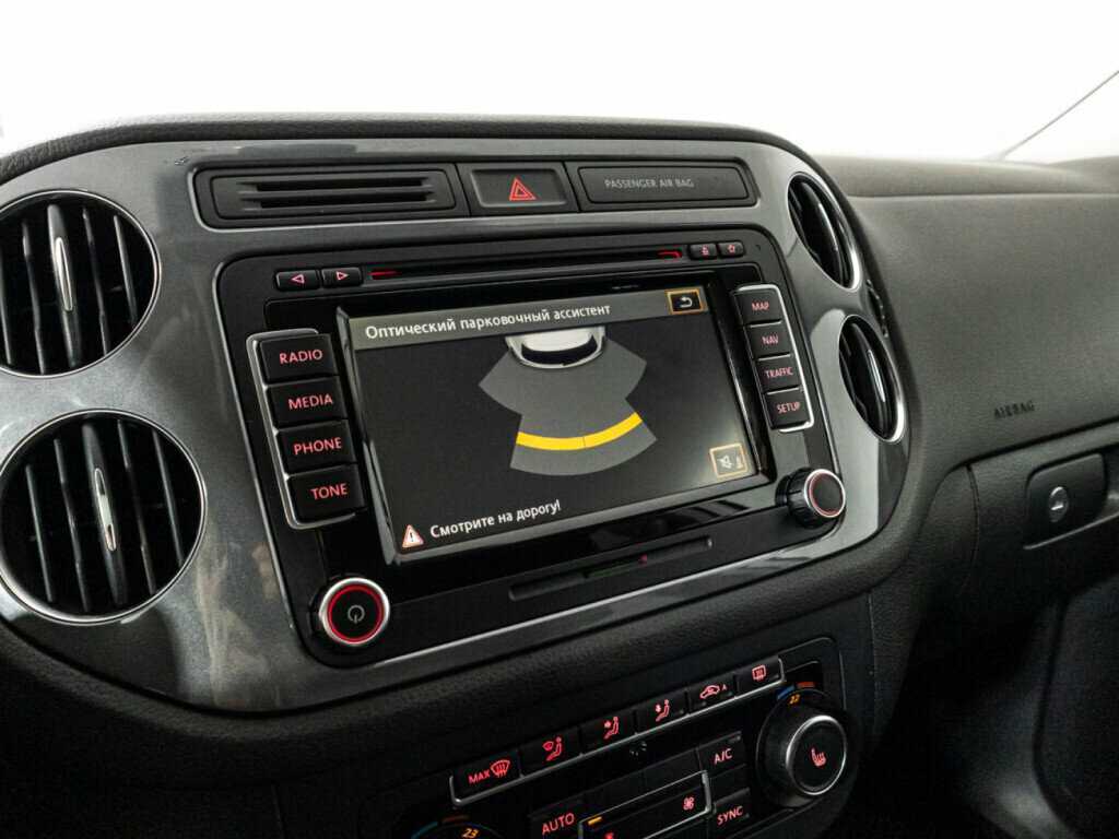 Volkswagen Tiguan, 2014 Фото №15