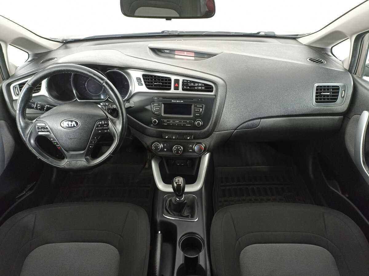 Kia Ceed, 2012 Фото №14