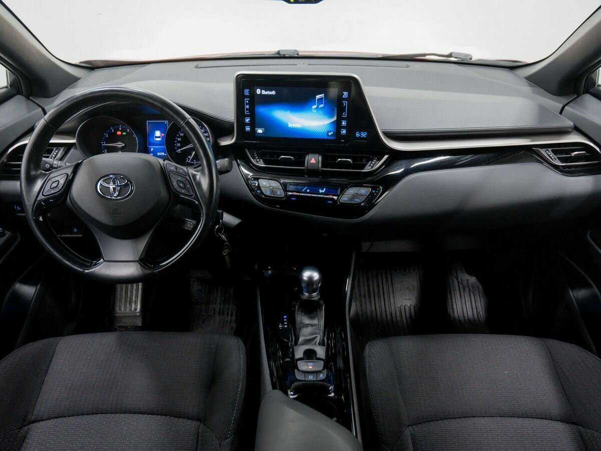 Toyota C-HR, 2018 Фото №8