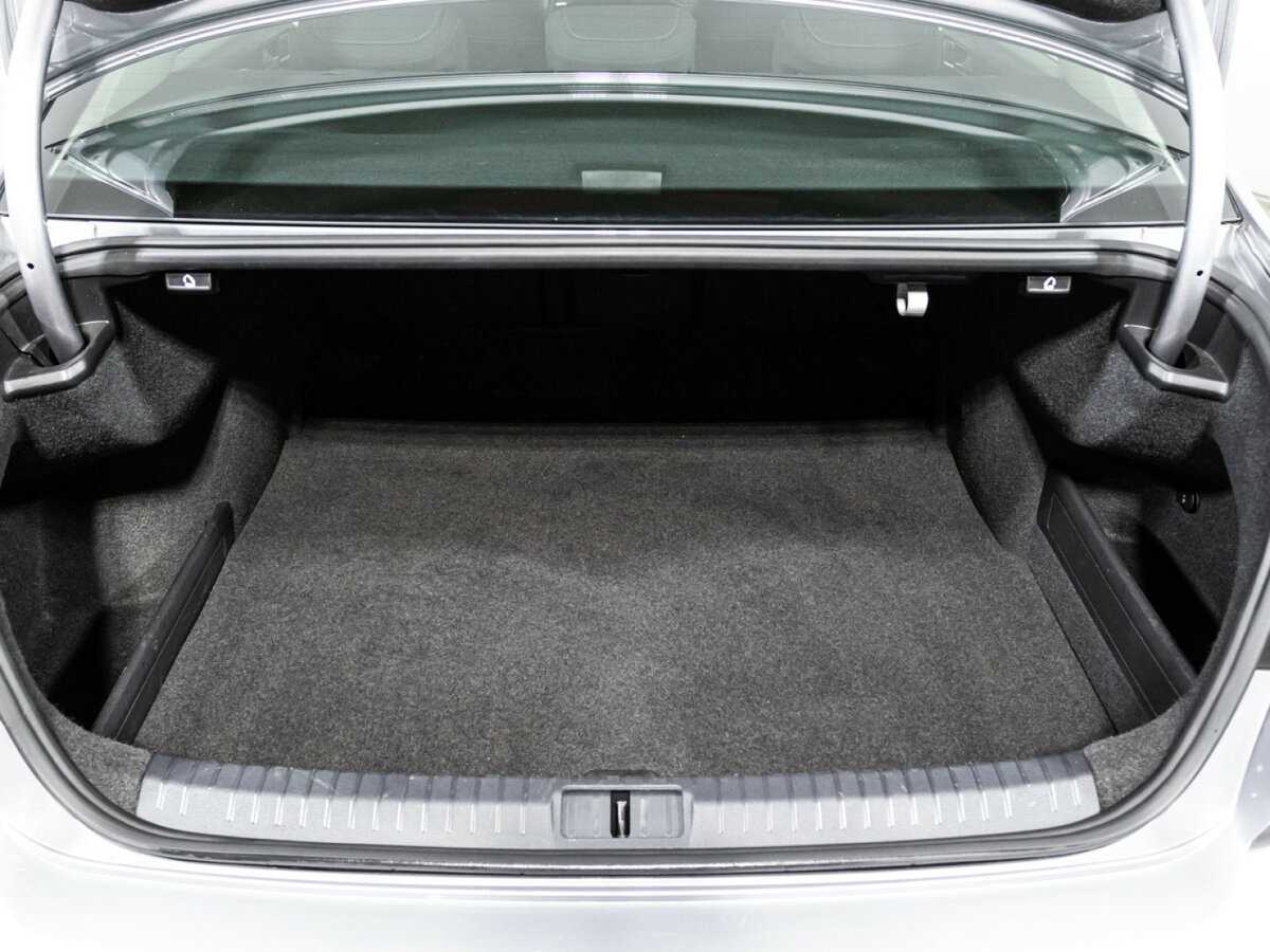 Volkswagen Passat, 2017 Фото №15