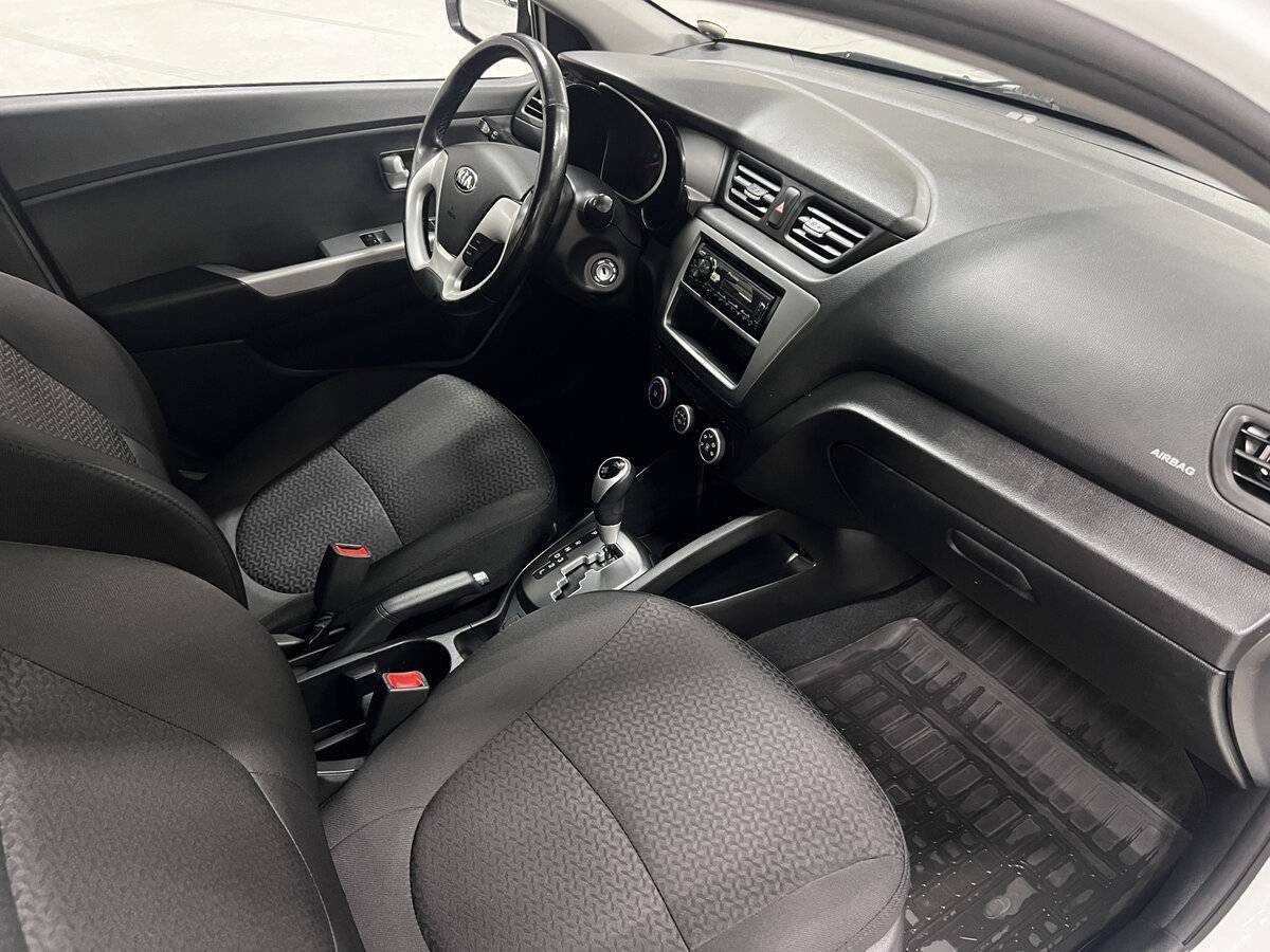 Kia Rio, 2015 Фото №11