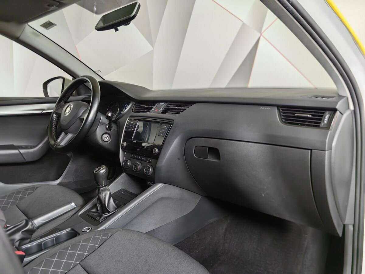 Skoda Octavia, 2019 Фото №9