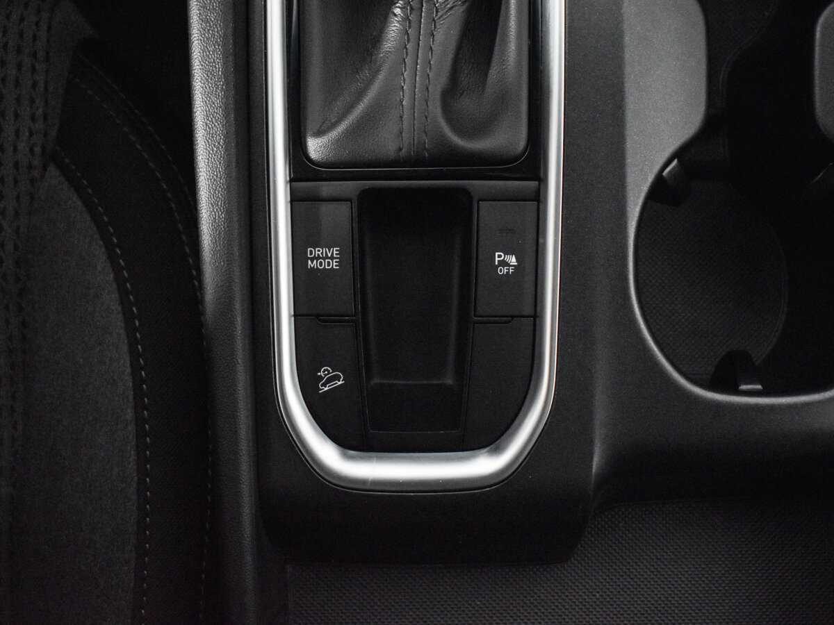 Hyundai Santa Fe, 2018 Фото №9