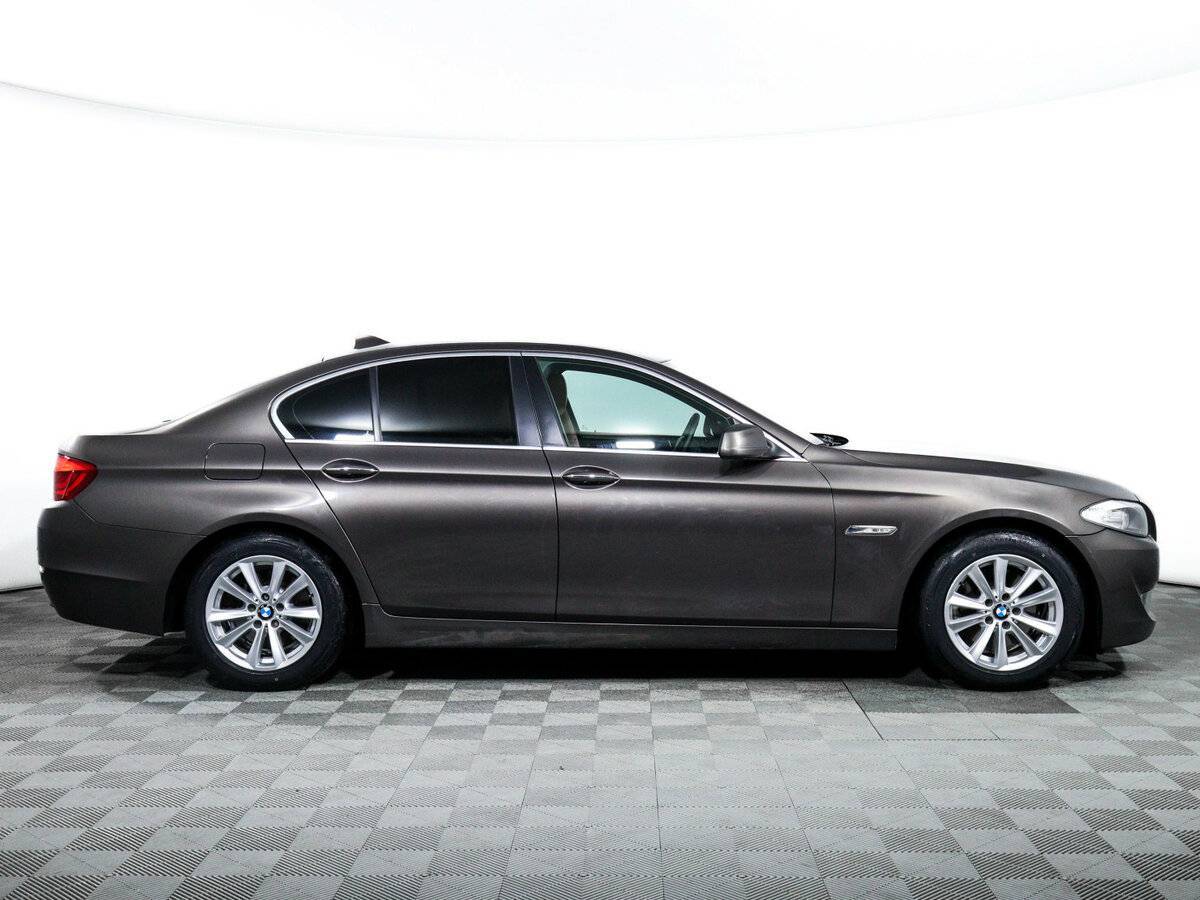 BMW 5 серии 528i, 2012 Фото №4