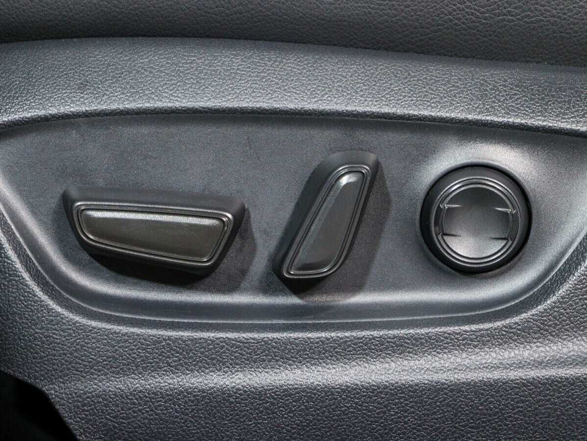 Toyota Camry, 2019 Фото №15