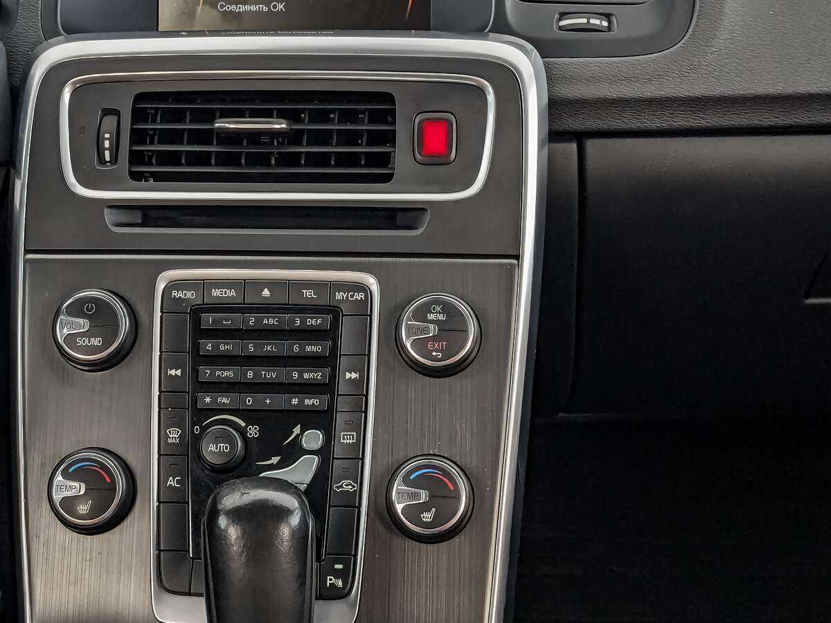 Volvo S60, 2012 Фото №24